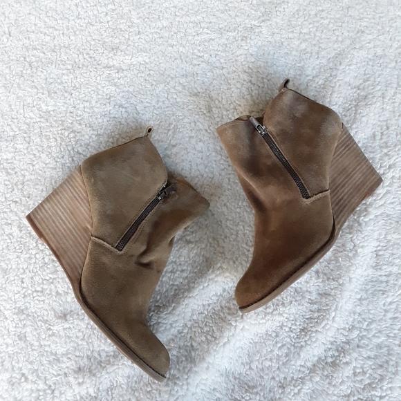 lucky brand yimme wedge bootie